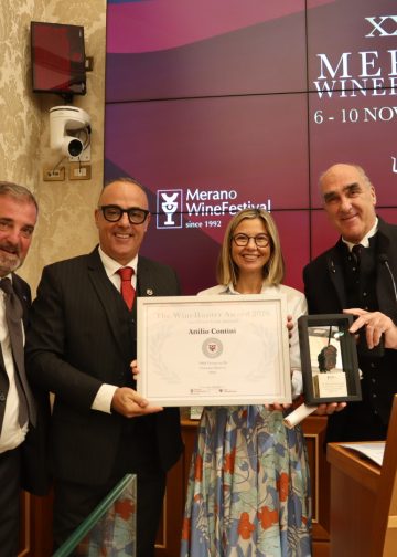 Contini WH Award Platinum 100 punti (Andrea Radic, Alessandro Contini, Silvia Fregolent, Helmuth Köcher)